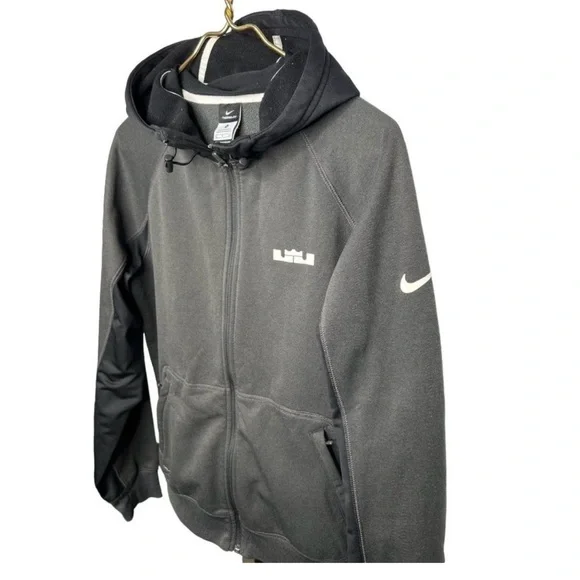 Nike Therma Fit Lebron James Hoodie - Men’s Small - Picture 1 of 5